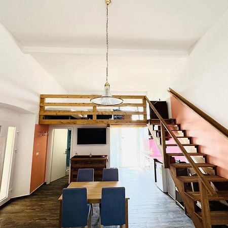 Apartma Riviera ไพราน ภายนอก รูปภาพ