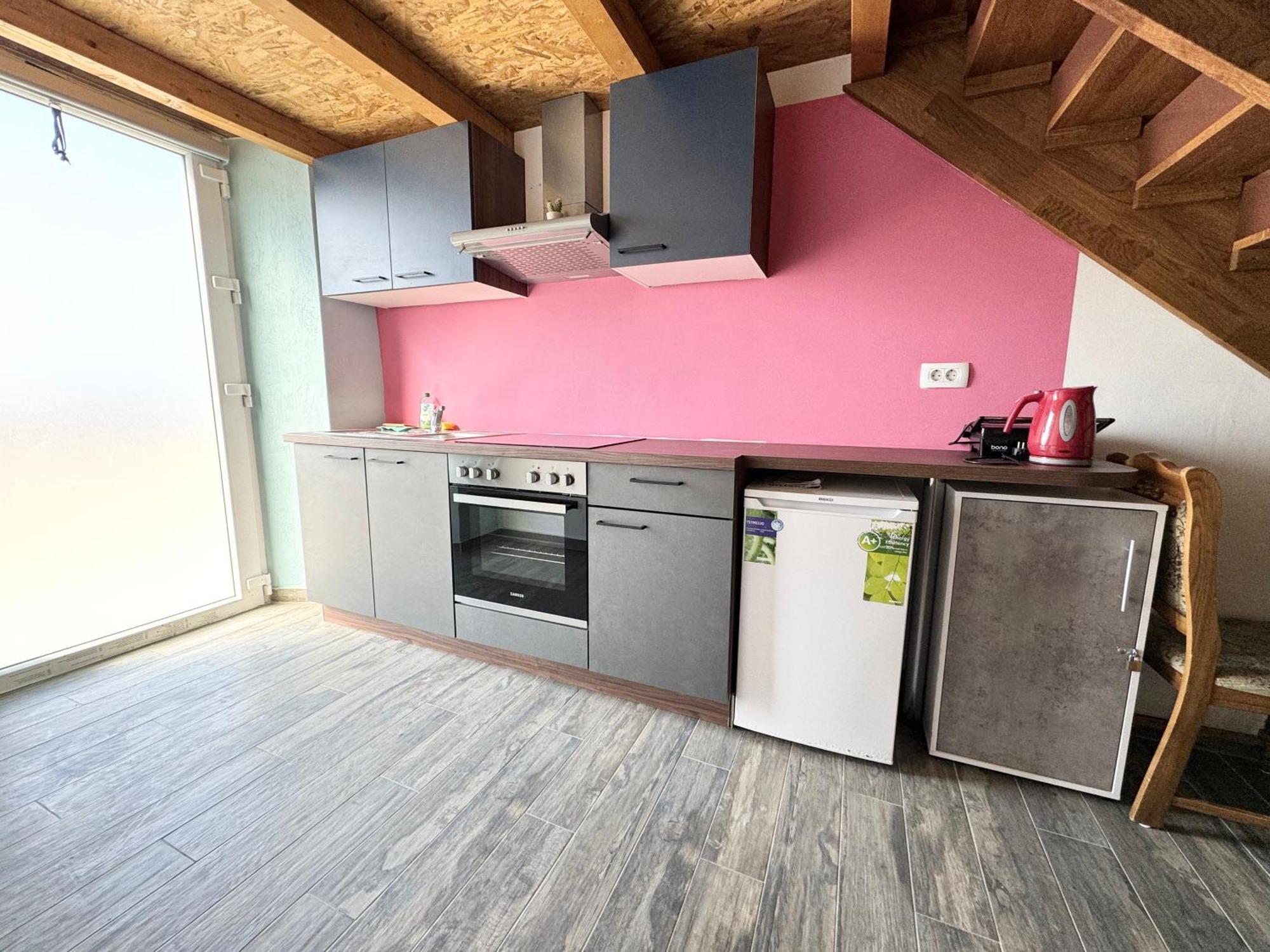 Apartma Riviera ไพราน ภายนอก รูปภาพ